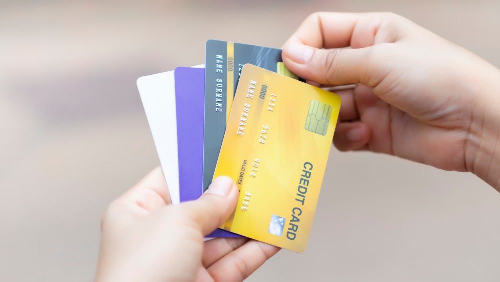 tips-on-choosing-the-right-credit-card-for-financial-affairs