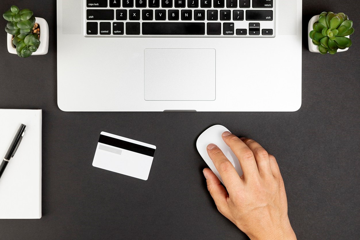 Credit Card 101: Busting The Credit Card Myths